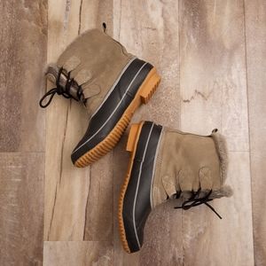 Khombu Tan Alyssa Snow Boots 8